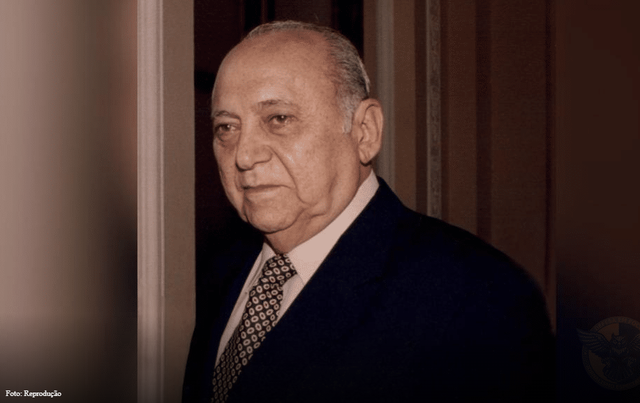 Capa da notícia: Ex-combatente Mario Guerreiro, último pracinha do Amazonas, falece aos 103 anos