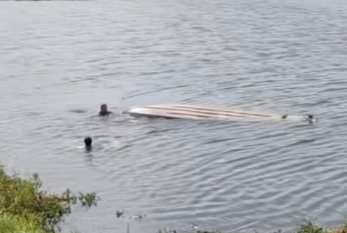 Capa da notícia: Militar do Exército de folga resgata homens que naufragaram em rio na Bolívia