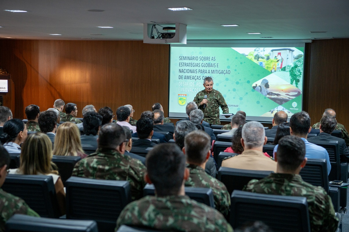 Seminário apresenta as melhores práticas em Defesa Química, Biológica, Radiológica e Nuclear