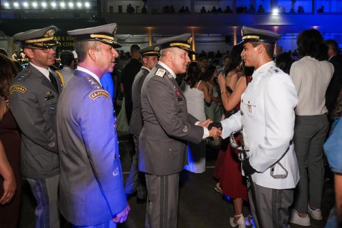 Escola de Saúde e Formação Complementar do Exército forma 108 novos oficiais