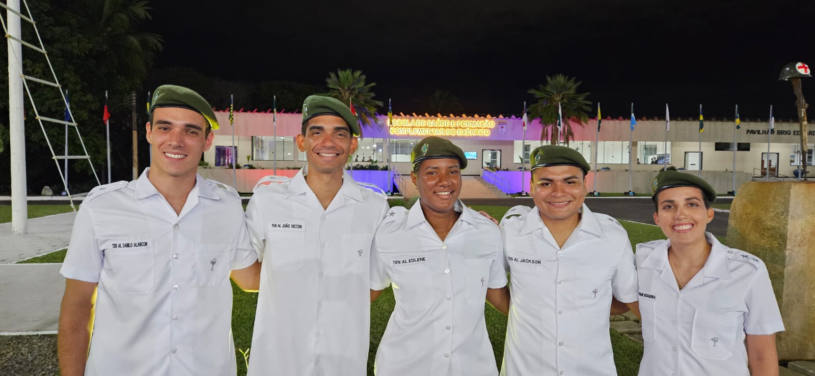 Oficiais em formação na Escola de Saúde e Formação Complementar do Exército