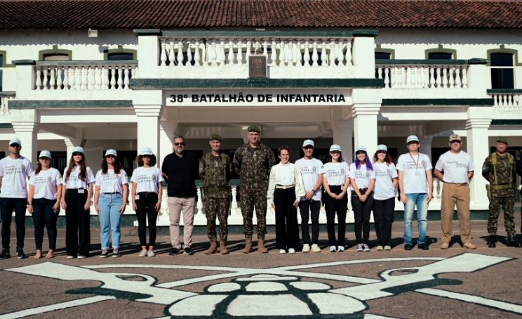 CONHEÇA SEU EXÉRCITO