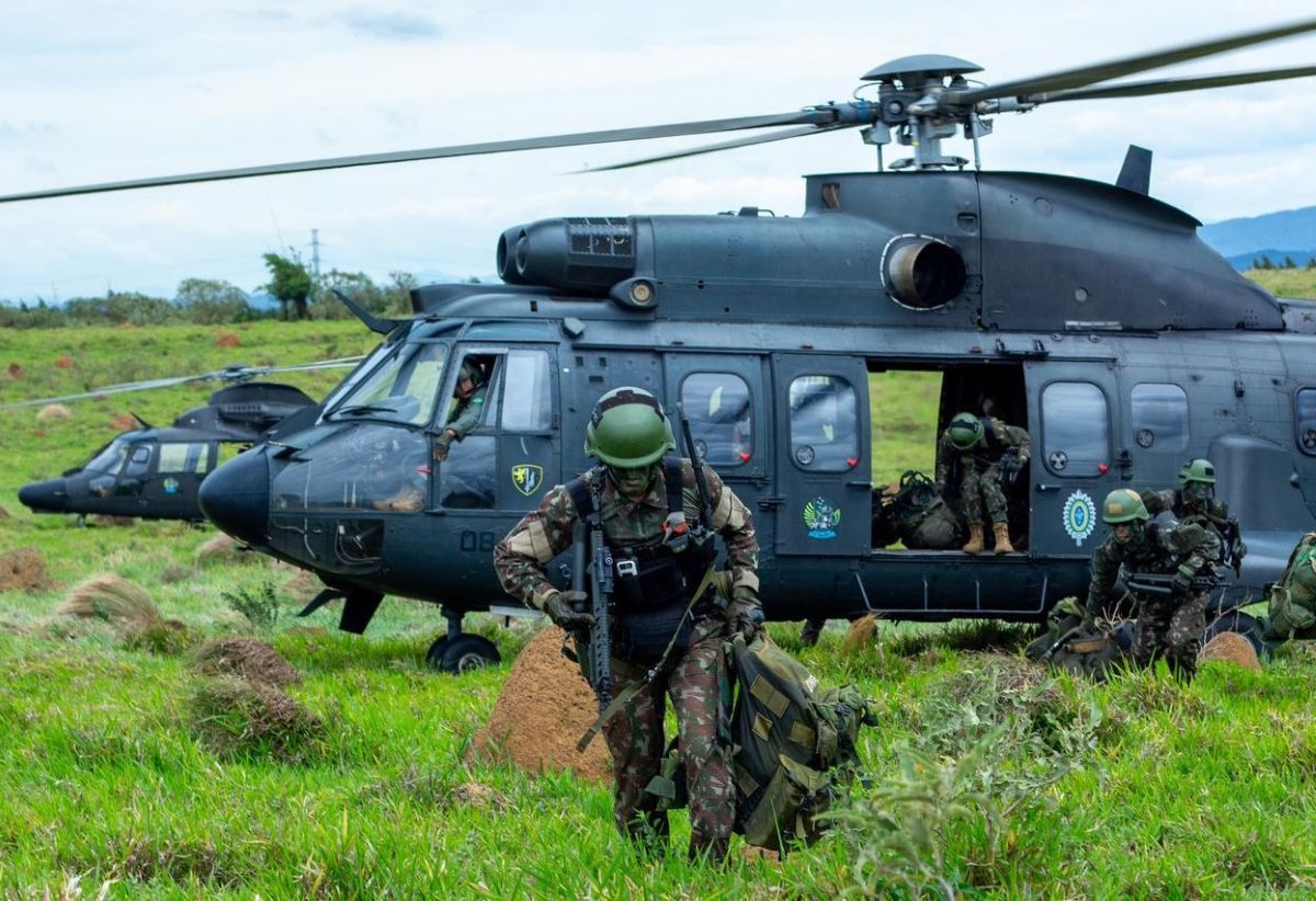 494e0885-55b3-b2f9-d48f-4559f25fec7e