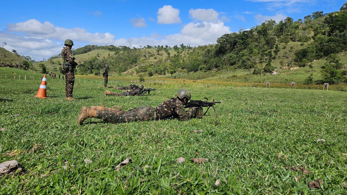 bb6dfe74-f02e-2e82-6890-9224cc9af50a