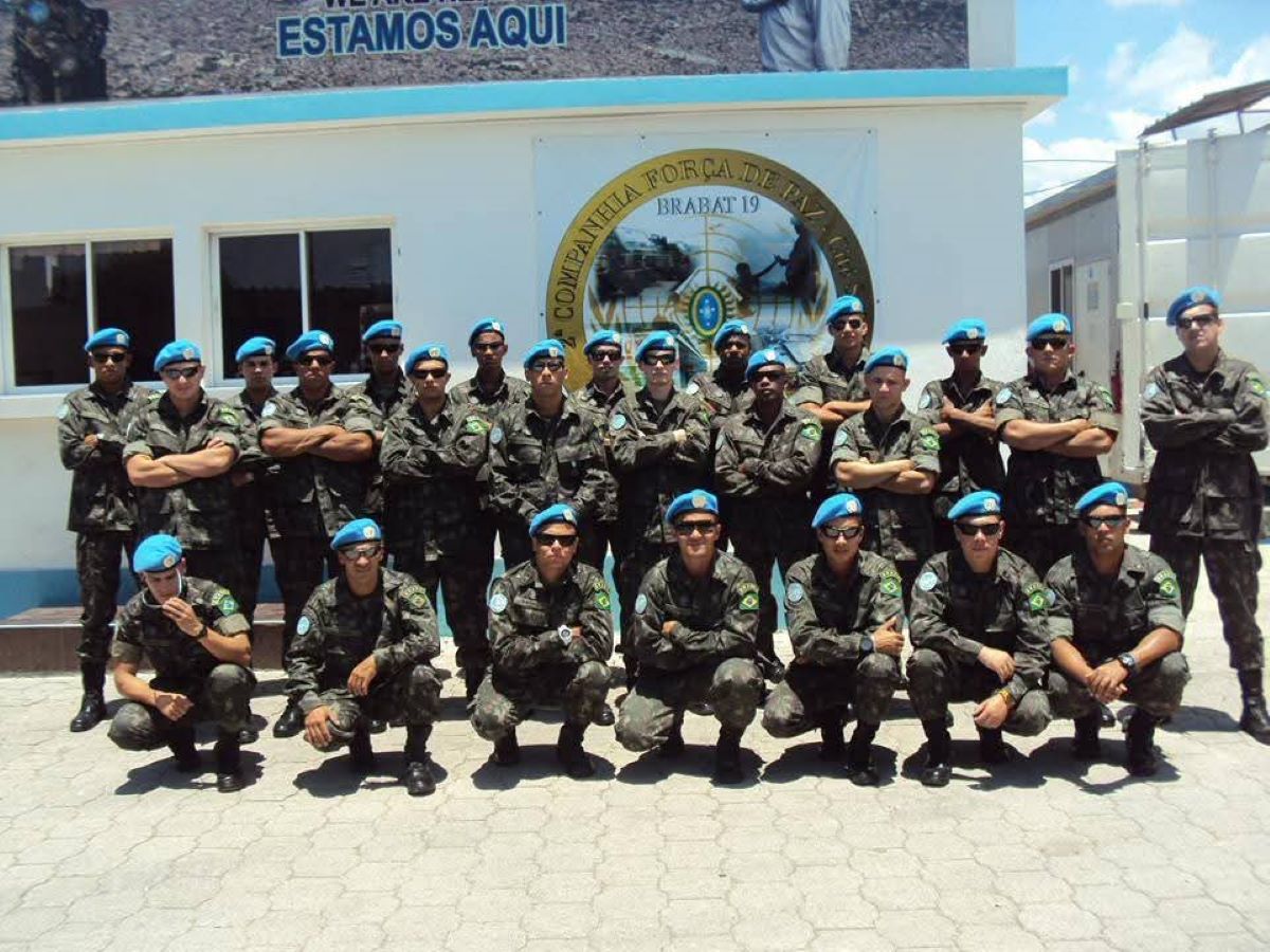 O Sargento Sebastião em missão de paz no Haiti entre nov de 2013 e maio de 2014