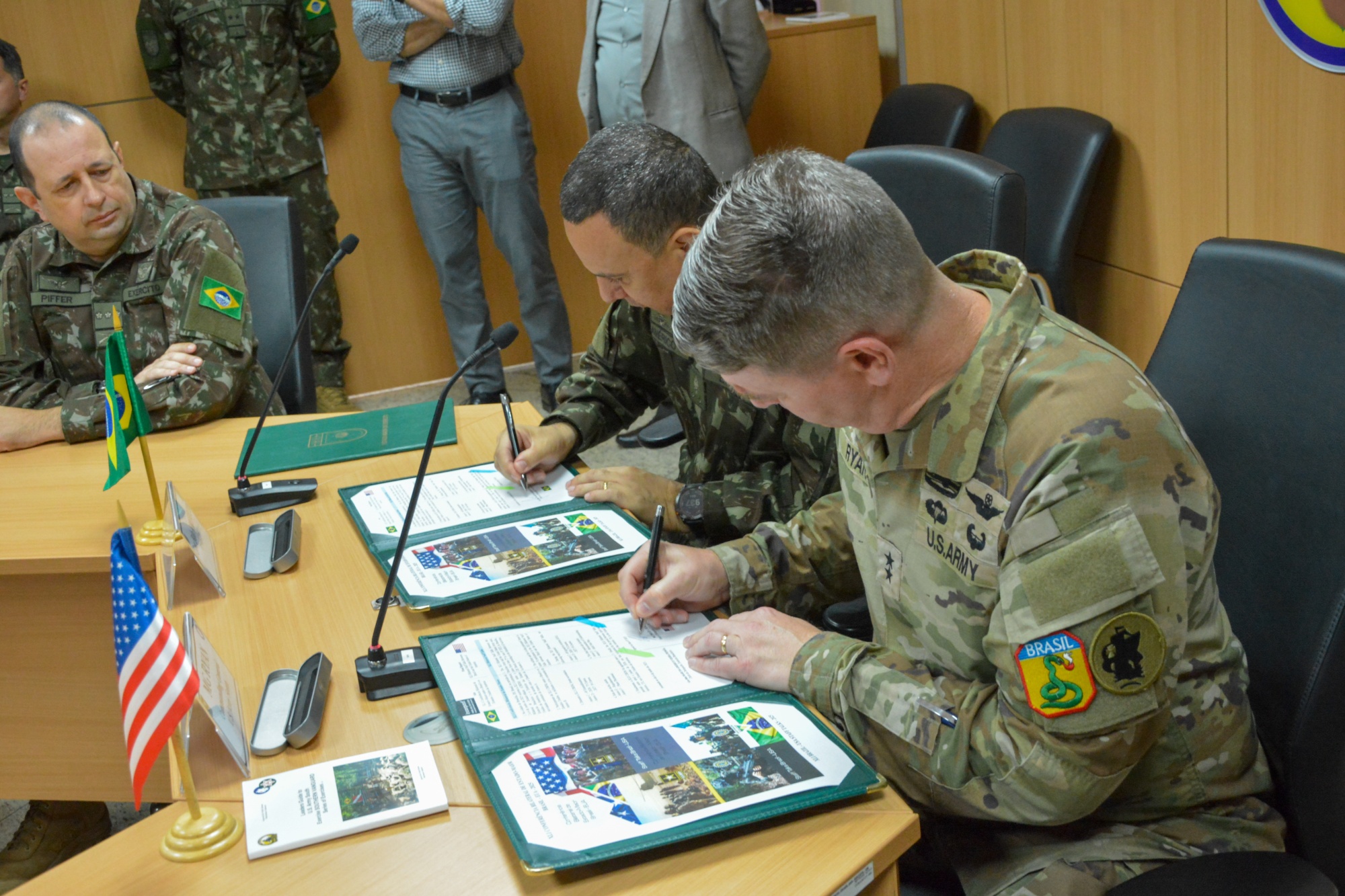 c7be93fd-b3a8-e555-88ee-a6e535192b4a