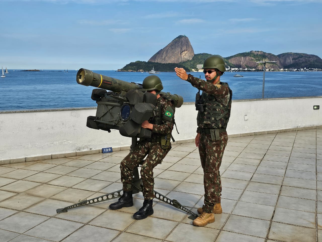 c-op-cj-redentor-jpeg